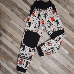 Červená karkulka na bílé-materiálové varianty mavaga design