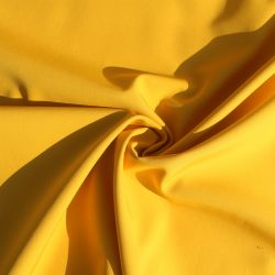 Zimní softshell s fleecem 320 g/m² – nepromokavá funkční látka na bundy, kalhoty a outdoorové oblečení