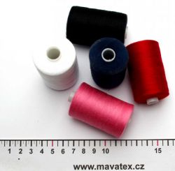 nit růžová 40/2 -1000 m- 100% polyester , šicí nit , nit na šití vyrobeno v EU