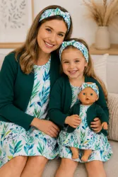Papírový střih na šití oblečení na panenky - sáčko, šatičky, čelenka) Mavatex Papírový střih na šití oblečení na panenky - sáčko, šatičky, čelenka) Mavatex