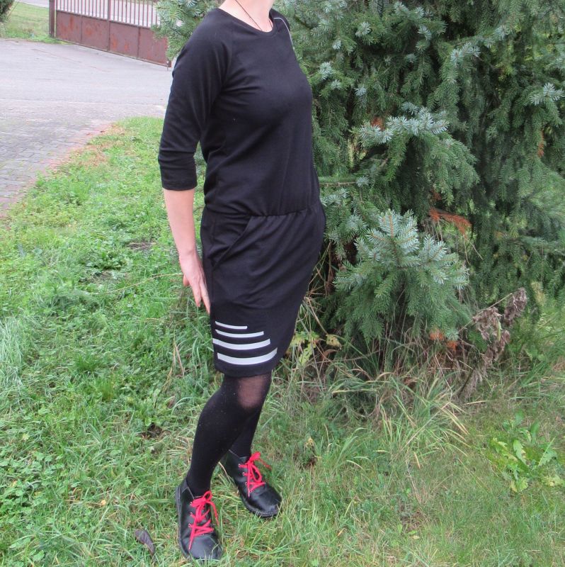 Elektronický střih - Dámské šaty přestřižené -dvoudílné RAGLAN-IVANA Mavatex