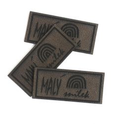Koženkový štítek gravír - "MALÝ snílek " - varianty vyrobeno v EU