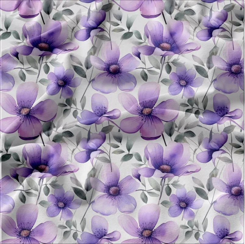 Květovaná látka s fialovými květinami mavaga design