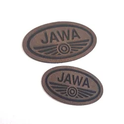 koženková nášivka logo JAWA hnědý | malé 6x3,5cm, velké 8x4,5cm